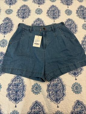 Cleobella Medium Blue Denim High-Waist Pleated Shorts